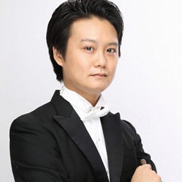 泉 翔士